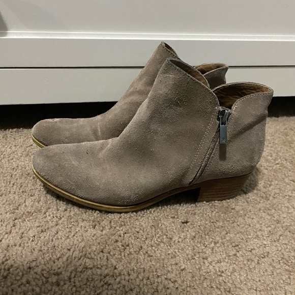 Short Booties - Picture 2 of 3